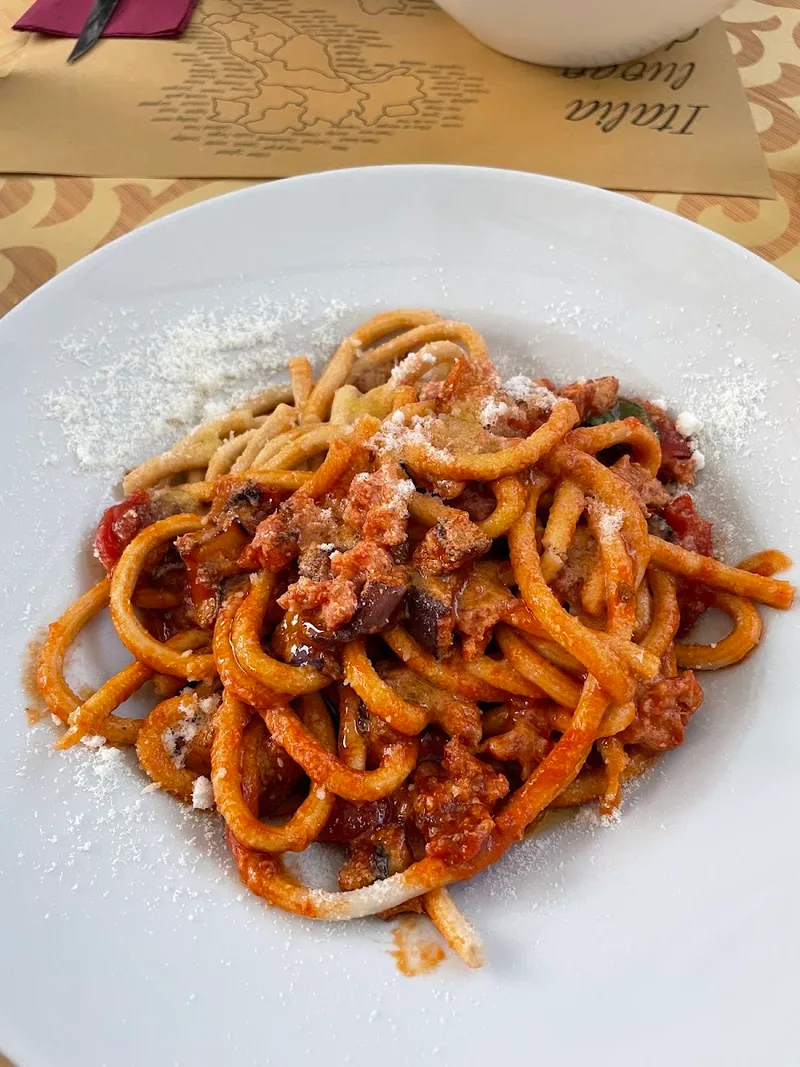 La Bruschetta — pizza restaurant (photo 6)